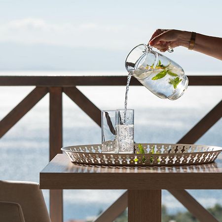 Karavia Lux Inn Afissos Bagian luar foto