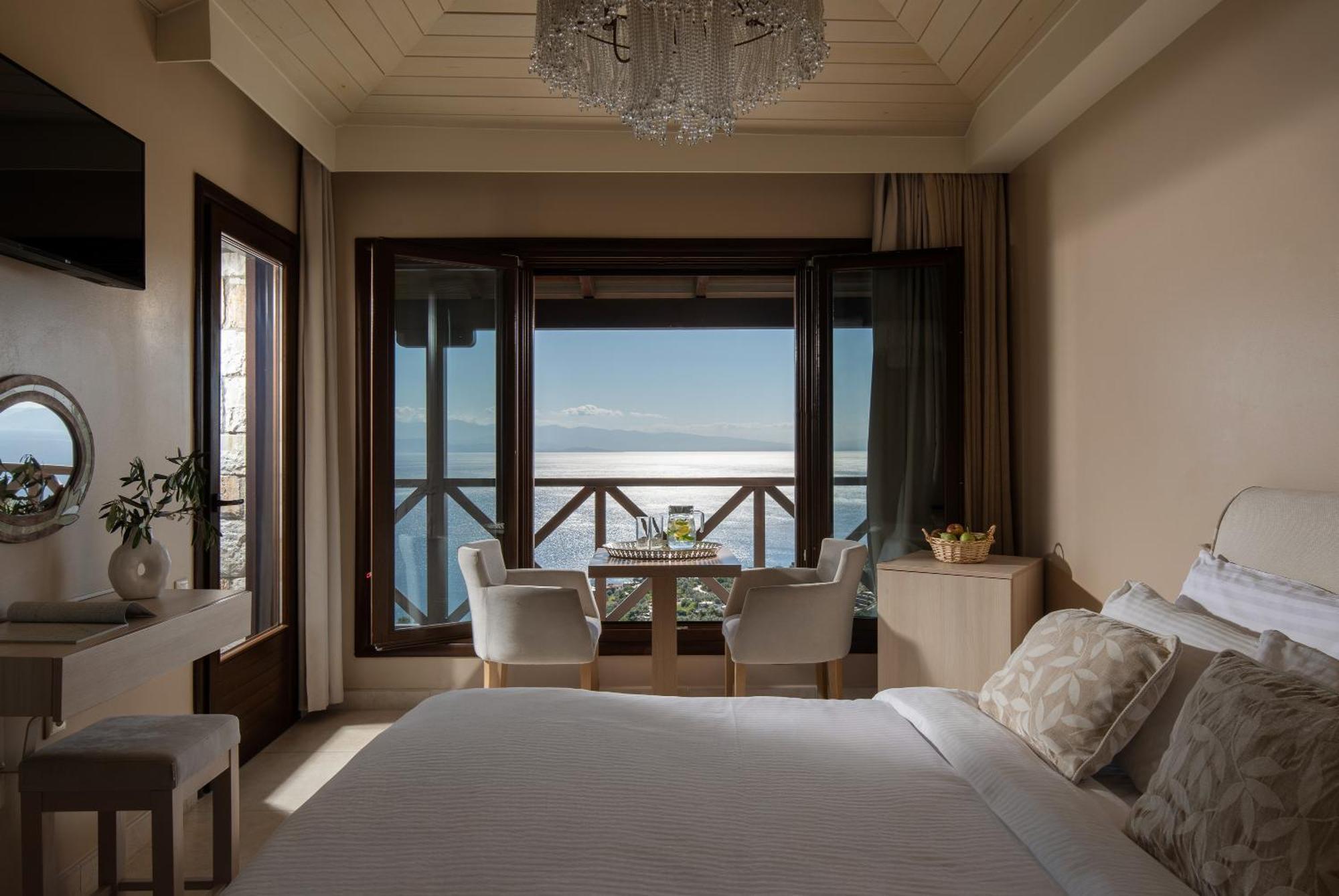 Karavia Lux Inn Afissos Bagian luar foto