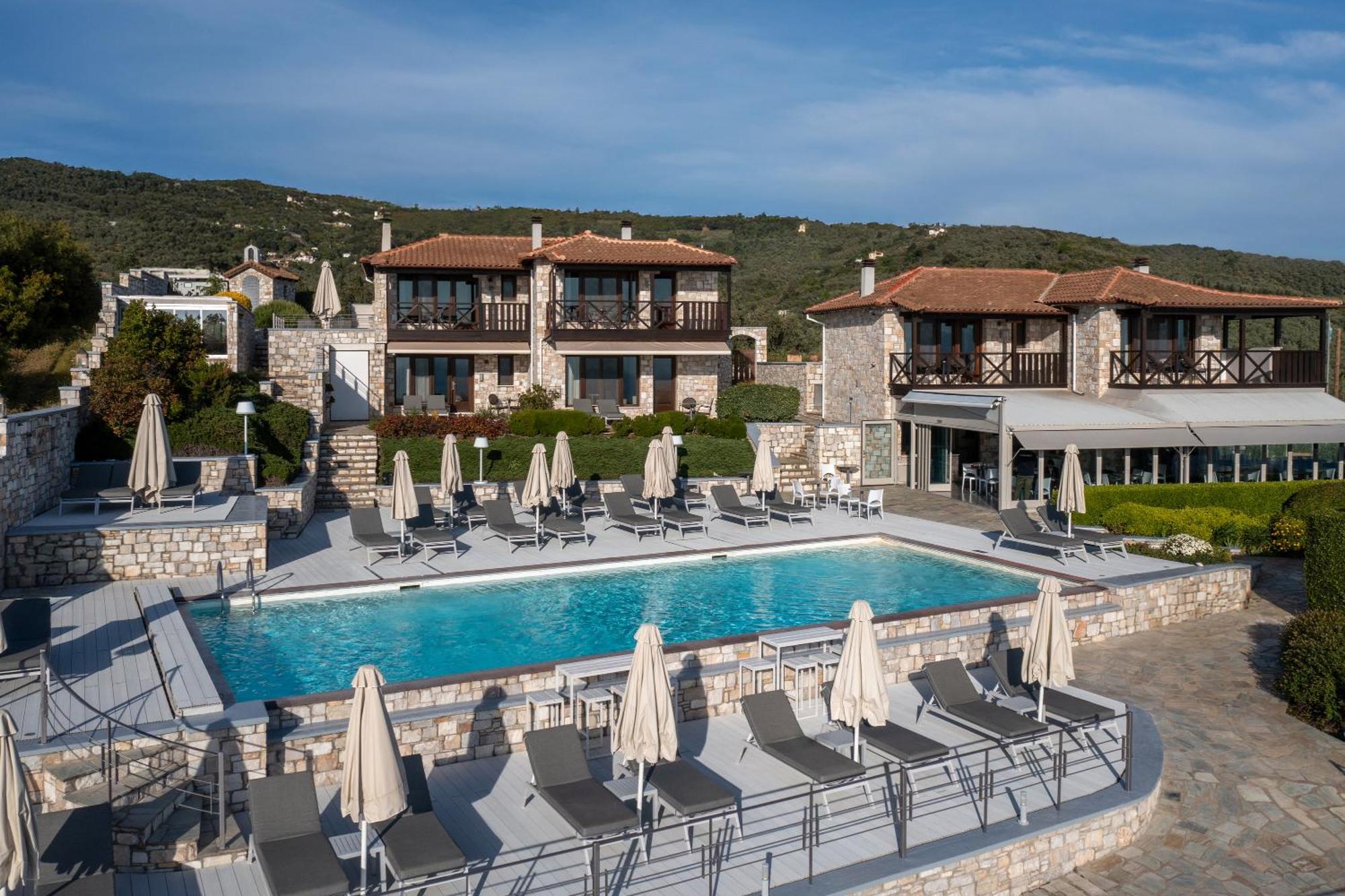 Karavia Lux Inn Afissos Bagian luar foto