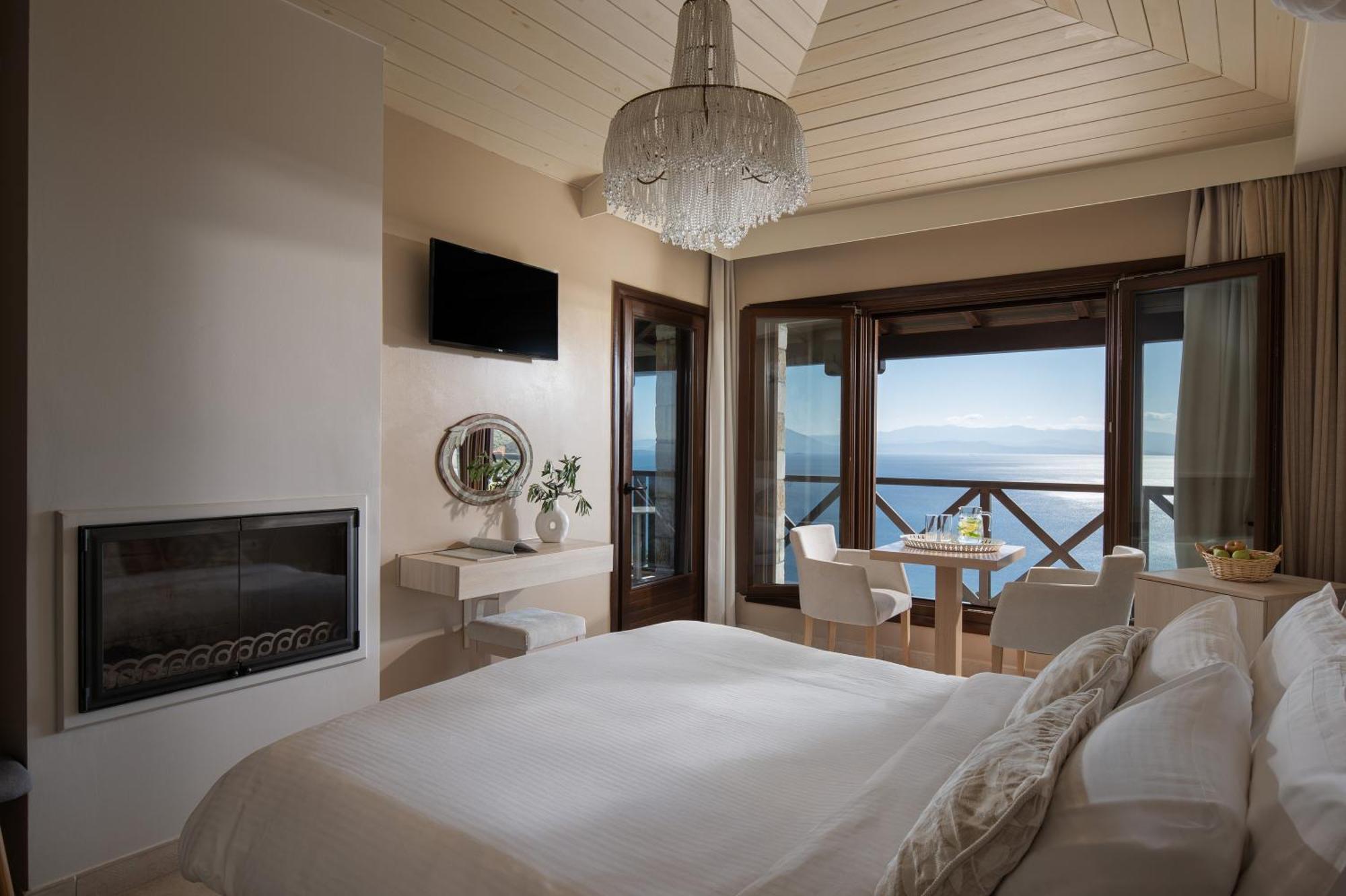 Karavia Lux Inn Afissos Bagian luar foto