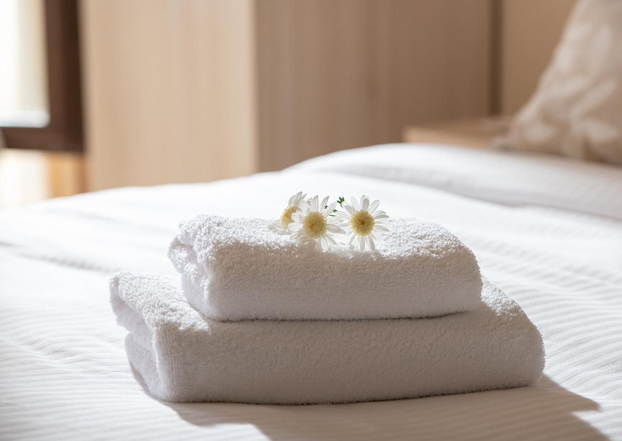 Karavia Lux Inn Afissos Bagian luar foto